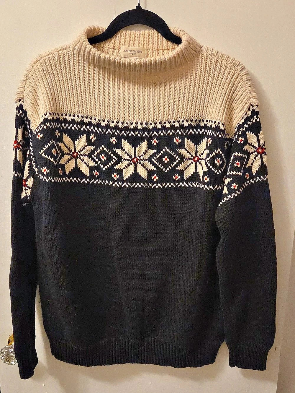 Jones New York Winter-Inspired Cotton Sweater in Black & Cream Size Medium
